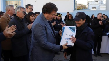 El acto fue presidido por el gobernador Weretilneck. Foto: Marcelo Ochoa.