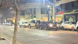 Choque en cadena en pleno centro de Cipolletti: cuatro autos involucrados
