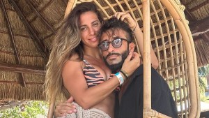 Cinthia Fernández se comprometió en Brasil con Roberto Castillo: “La única que me puso de rodillas”