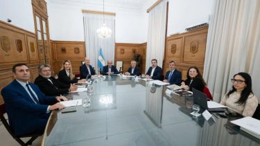 El Consejo de Mayo en una reunión cuando lideraba Guillermo Francos. 
