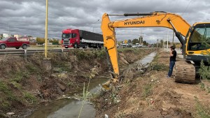 Cipolletti avanza con el plan de desagües pluviales y convoca a consulta ciudadana