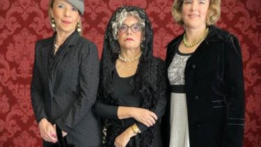 Una madre, dos hijas y un teatro por contar. (FOTOS: Gentileza teatro El Arrimadero)