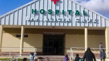 Heridos por el accidente en Ruta 7 fueron trasladados al hospital de San Patricio del Chañar. Foto: gentileza Neuquén informa. 