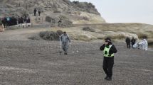 Imagen de Una mujer muerta en una playa turística de Puerto Madryn: la fiscalía reveló su primera hipótesis