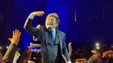 Javier Milei anticipó el veto al aumento de las jubilaciones y apuntó contra Victoria Villarruel: «Bruta traidora»