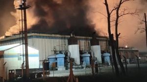 «Era una zona complicada»: cómo inició el incendio en la planta de gas en Neuquén en la Ruta 51