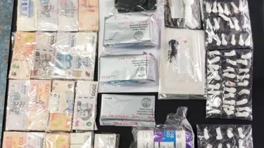 Una denuncia anónima permitió allanar un búnker narco en Neuquén: hallaron droga y dinero