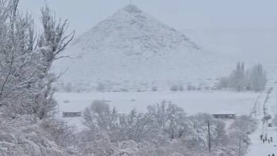 Un "parque de nieve" en el Michacheo. Foto. Gentileza Facebook  Celeste Ramos. 