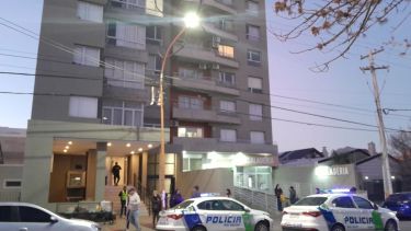 Despliegue policial en Cipolletti. Foto: gentileza Miguel Ángel Parra. 