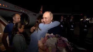 Espías rusos en Argentina: confirman el vínculo con empleado de Río Negro para hacer los DNI