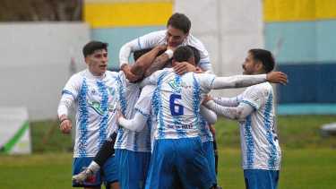 Sol de Mayo venció a Huracán Las Heras en Viedma y respira en el Federal A