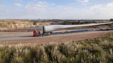 YPF Luz, la división de energía eléctrica de la petrolera de bandera, inauguró el parque eólico General Lavalle. (Foto: gentileza)