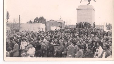 Monumento a José de San Martín, símbolo de la capital neuquina
