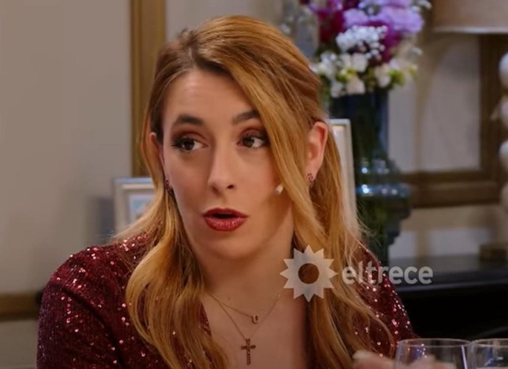 Camila Dolabjian brilló en la mesa de Mirtha tras haber sorprendido a Juana  Viale un año atrás - Diario Río Negro