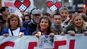 Médicos del Garrahan profundizan su lucha: protestas contra los copagos de las obras sociales