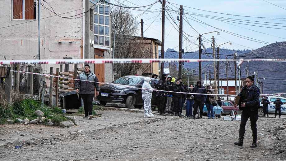 El homicidio ocurrió el sábado en Bariloche. Foto Marcelo Martínez.