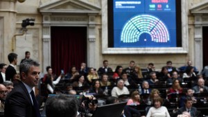 La oposición sostuvo que el caso $LIBRA fue una “estafa” con la “colaboración imprescindible” de Javier Milei