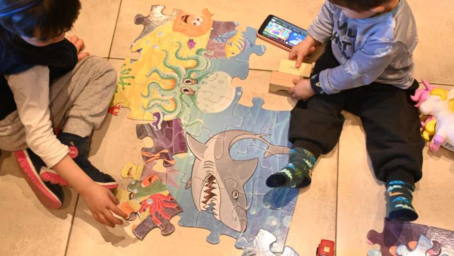 El desafío es concientizar a los maestros de la necesidad de recuperar los juegos y darlos a conocer a las generaciones más jóvenes. Foto: Florencia Salto 