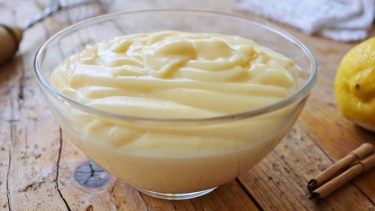 Cómo preparar crema pastelera casera en 15 minutos: ingredientes y el paso a paso para usar en postres
