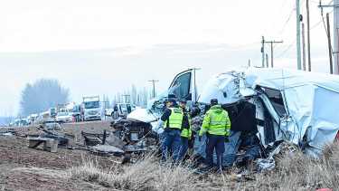 Choque fatal en la Ruta 7: Neuquén decretó dos días de duelo por la muerte de los estatales