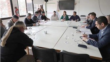El Gobierno de Rolando Figueroa y comunidades mapuches retoman el diálogo en la Universidad del Comahue, tras las tensiones