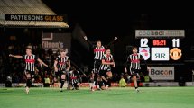 Imagen de Papelón histórico: Grimsby Town de la cuarta división eliminó al Manchester United