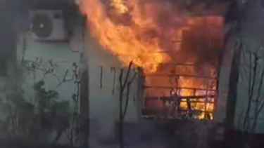 Incendio en Cipolletti dejó dos heridos y destruyó por completo una casa este sábado