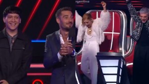 La Voz Argentina: Joaquín Martínez, de Neuquén, sigue en carrera tras ser robado por el Team Miranda!