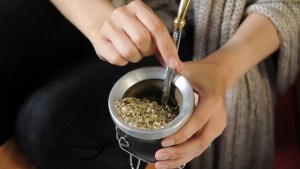 Ni azúcar ni miel: el secreto para endulzar el mate de manera saludable