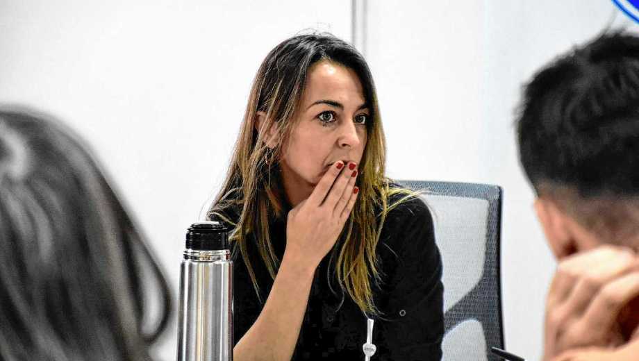 La concejala Victoria Fernández preside el Concejo hasta el 31 de marzo, cuando se realizará el traspaso de mando (foto Matias Subat)