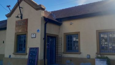 Feria, música, títeres y literatura en Roca: este sábado en la histórica estación de Stefenelli