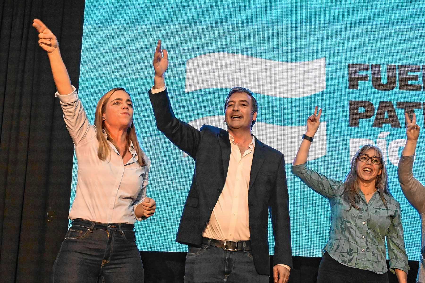 Fuerza Patria lanzó su campaña para octubre y a María Emilia Soria a la ...