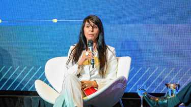 Lorena Villaverde anunció que proyectan una nueva ruta para unir Vaca Muerta y Punta Colorada