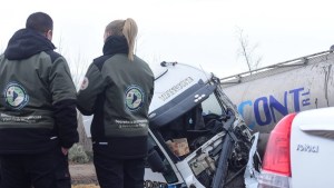 Tragedia en la Ruta 7: recordaron que restringirán el tránsito pesado, tras la muerte de dos estatales de Neuquén