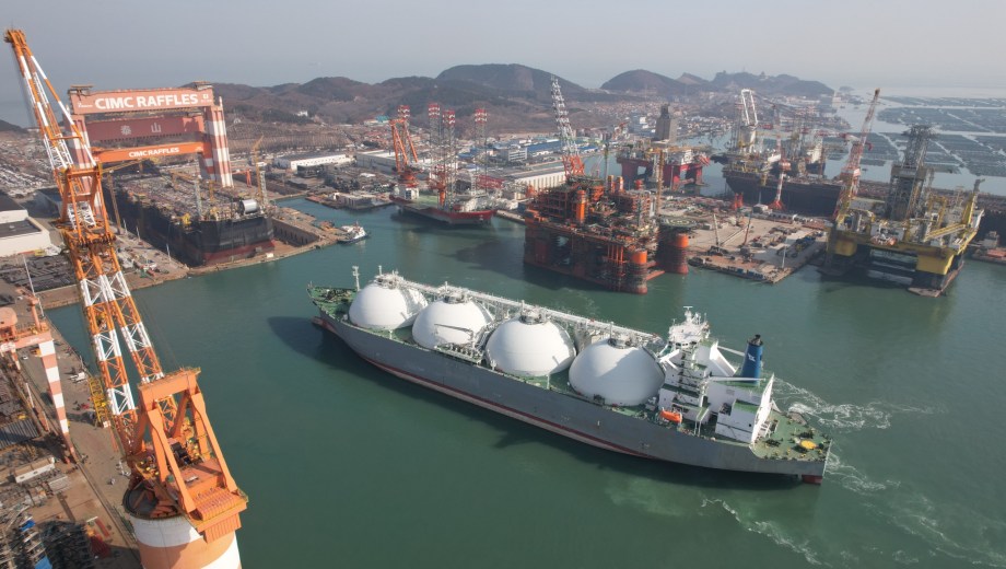 Con un segundo barco, las empresas elevaron a 15.000 millones de dólares la inversión para exportar GNL desde Río Negro.