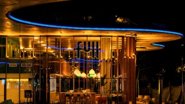 YPF anota otros récords: vendió 100 medialunas por minuto y 20 millones de cafés en 7 meses