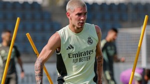 Golazo de Mastantuono en la práctica del Real Madrid: crece la expectativa por su debut
