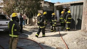 Tragedia en Cipolletti: murió el joven que estaba grave tras el incendio en Ferri