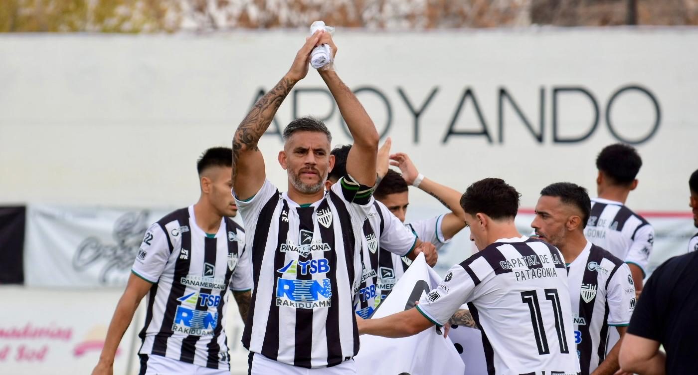 Cipolletti recibe a Bolívar en un partido clave por la Zona Campeonato ...