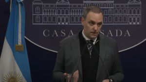 Previo a la «mega sesión» en Diputados, el gobierno de Javier Milei afirmó que evalúa un aumento en discapacidad