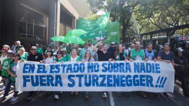 Paro de ATE en rechazo a los vetos de Javier Milei: convocan a marchar, ¿habrá actividades en Neuquén y Río Negro?