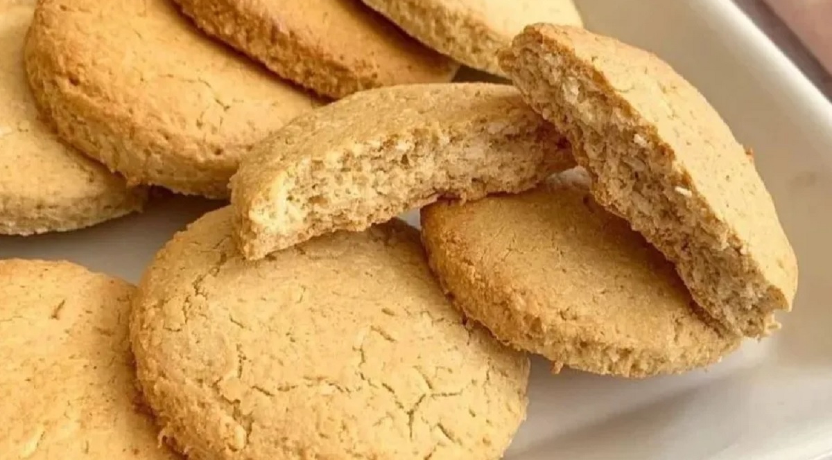 Receta sencilla de galletas de avena, coco y miel para el desayuno