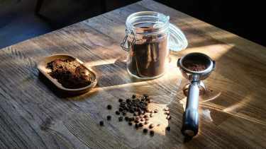 ¡No tires el café! Ideas para aprovechar el café molido más allá de la taza