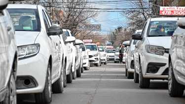 Cipolletti debate el futuro del transporte: Buteler presentó un proyecto para regular Uber