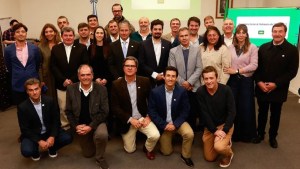 Fernando de Nevares asumió la presidencia de CREA