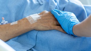 Dos médicas de Neuquén evitaron un juicio por mala praxis: pagarán una suma millonaria a un paciente