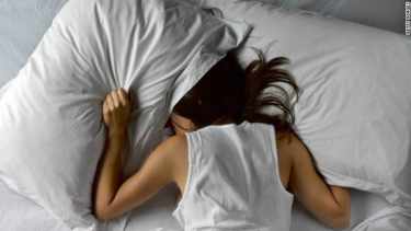 ¿Dormís mal?: 4 errores en tu habitación que generan insomnio, según el Feng Shui