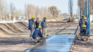 Roca, a los 146 años: una ciudad que enamora, según la intendenta María Emilia Soria