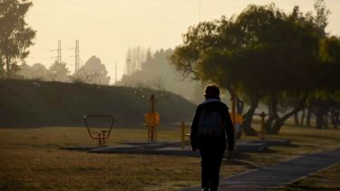 Los peores horarios del viento este sábado en Neuquén y el Alto Valle: a cuánto llegarán las ráfagas