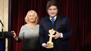 Javier Milei participó de un acto liberal en medio del cierre de listas: «No hay un punto justo entre ambos modelos»